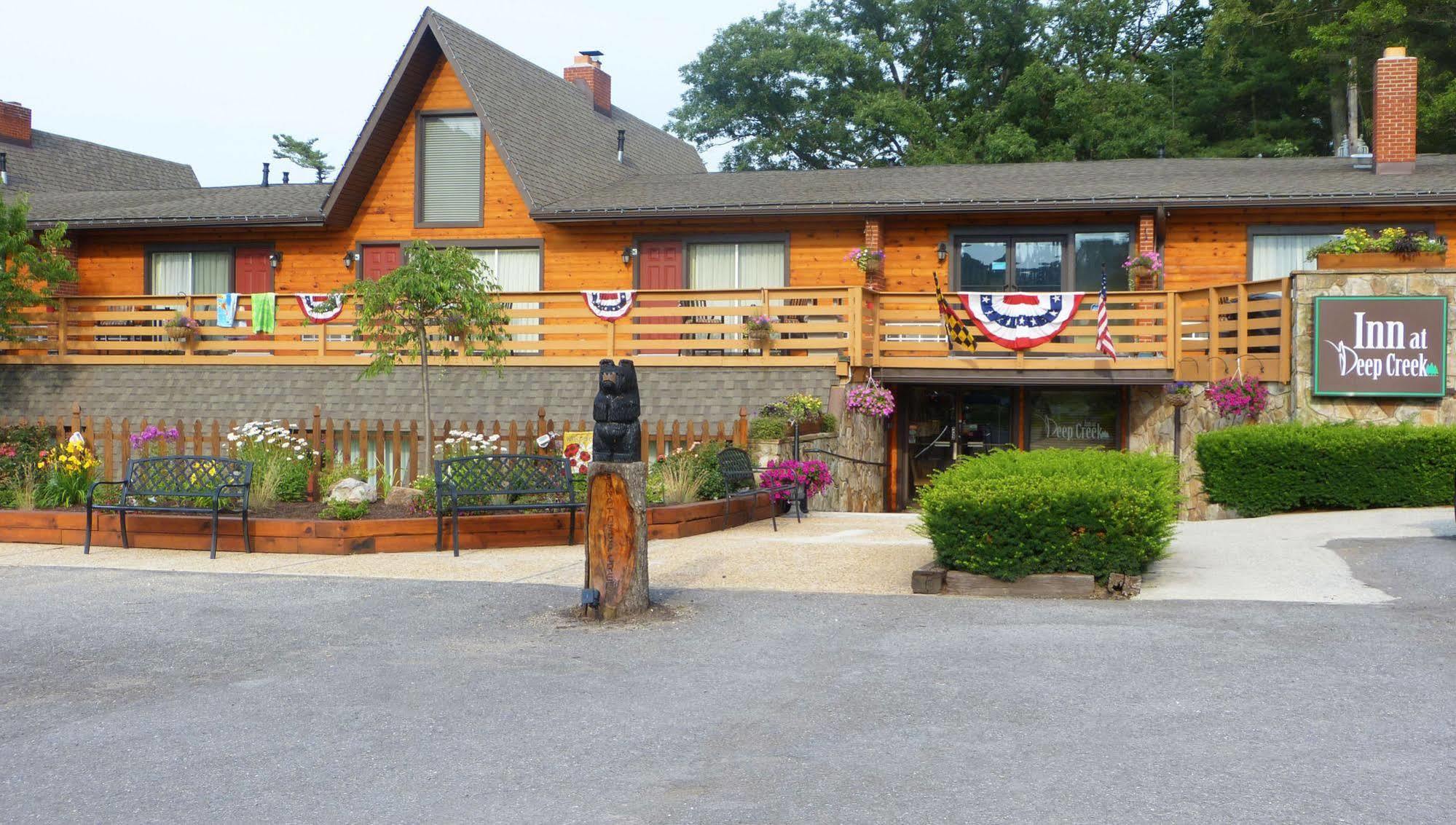 Inn At Deep Creek Oakland Екстериор снимка