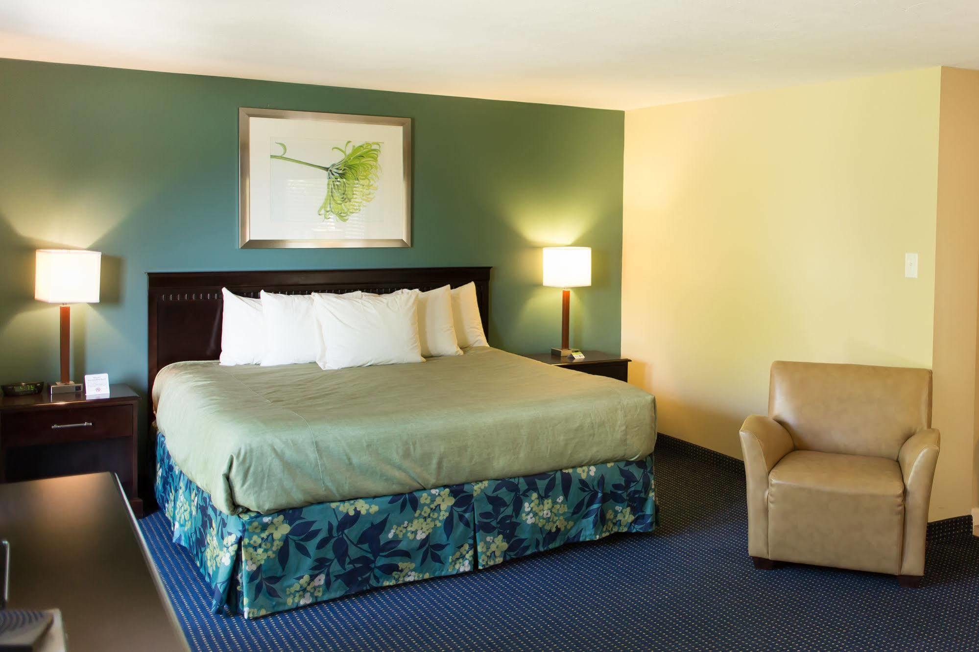 Inn At Deep Creek Oakland Екстериор снимка